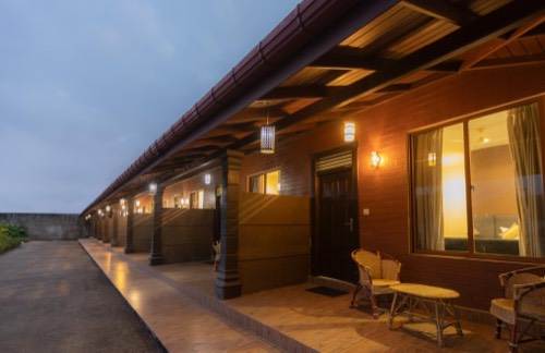 Thronefield Eco Lodge, Wattala — resort and nature photography